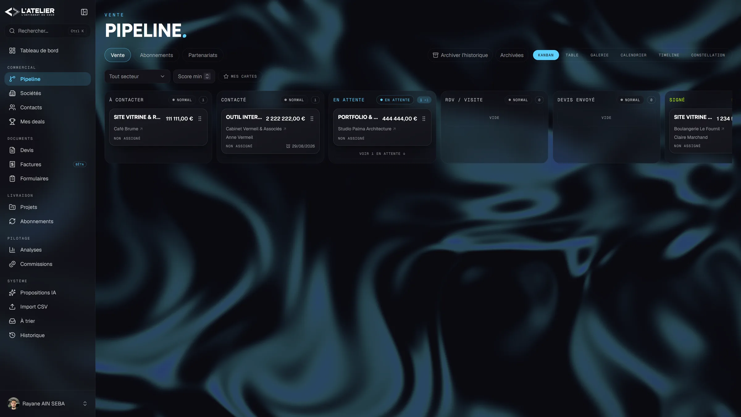 Pipeline de vente du CRM — kanban des opportunités avec relances et statuts